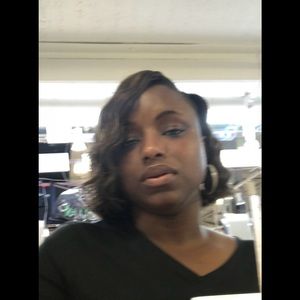 Meet your Posher, Sherika